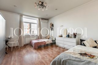 3-комн.кв., 93 м², этаж 10