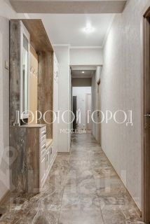 3-комн.кв., 93 м², этаж 10