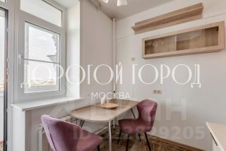 3-комн.кв., 93 м², этаж 10