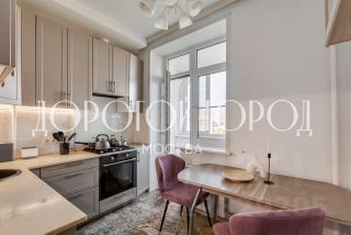 3-комн.кв., 93 м², этаж 10