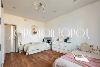3-комн.кв., 93 м², этаж 10