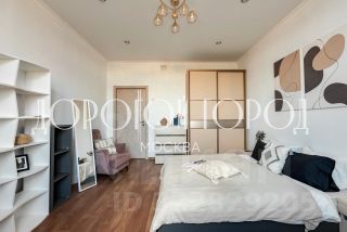 3-комн.кв., 93 м², этаж 10