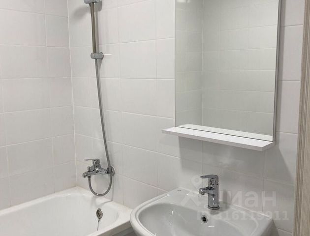 2-комн., 44 м², 13/33 этаж