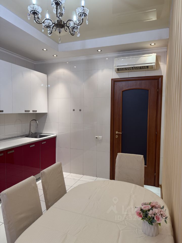 2-комнатная квартира, 74 м² — фото 1