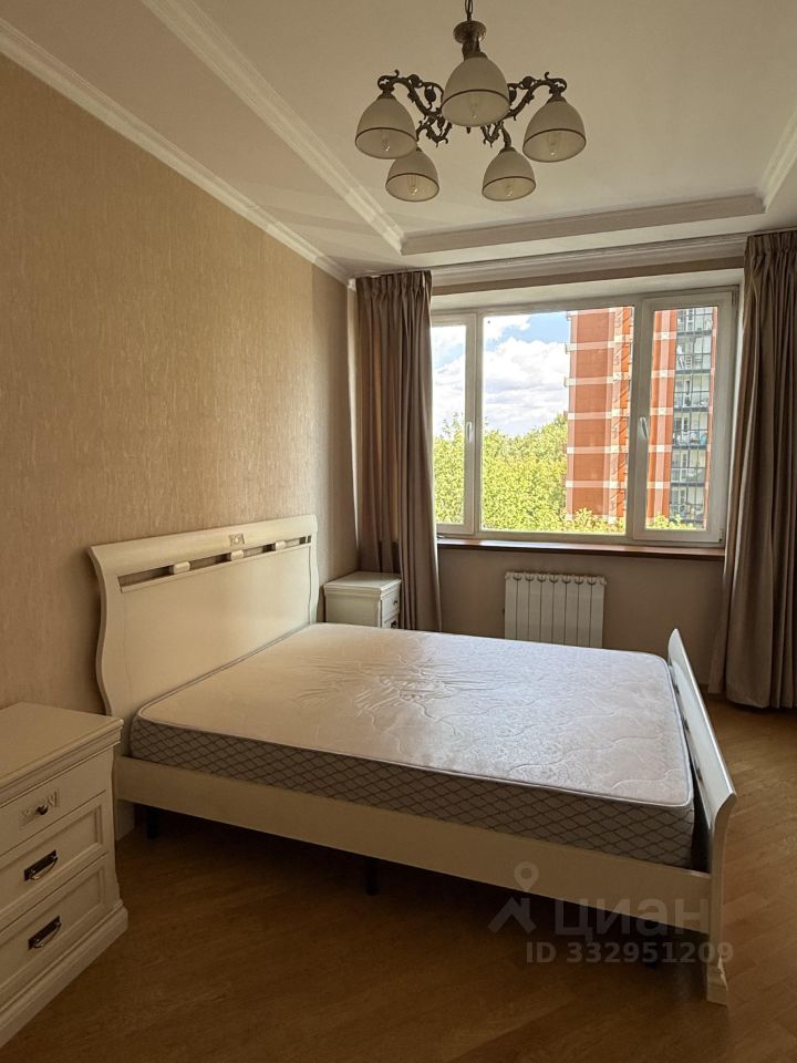 2-комнатная квартира, 74 м² — фото 3
