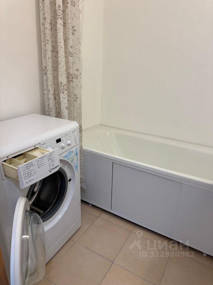 2-комнатная квартира, 55 м² — фото 6