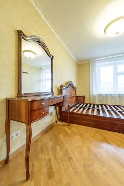 2-комн.кв., 55 м², этаж 4