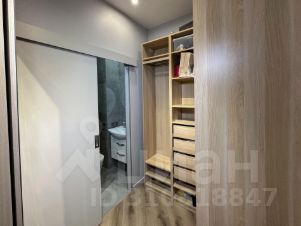 2-комн.кв., 64 м², этаж 4