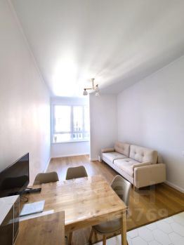 2-комн.кв., 45 м², этаж 8