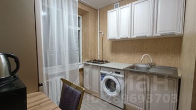 3-комн.кв., 57 м², этаж 4