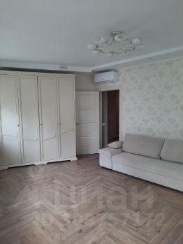 3-комн.кв., 82 м², этаж 9