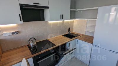 2-комн.кв., 70 м², этаж 10