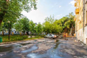 4-комн.кв., 110 м², этаж 1