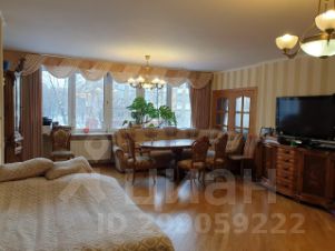 3-комн.кв., 119 м², этаж 3