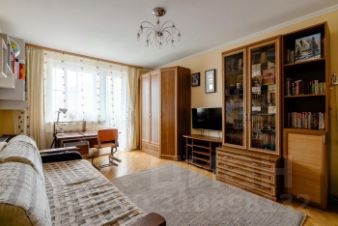 2-комн.кв., 51 м², этаж 10