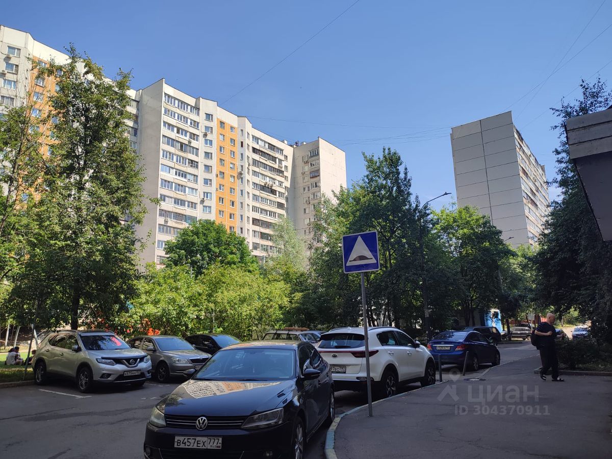 Продажа двухкомнатной квартиры 52,6м² Старобитцевская ул., 11, Москва, м.  Бульвар Дмитрия Донского - база ЦИАН, объявление 304370911