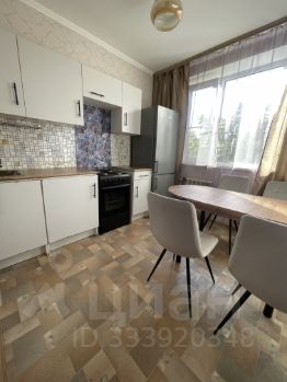2-комн.кв., 52 м², этаж 4 2-комн.кв., 52 м², этаж 4