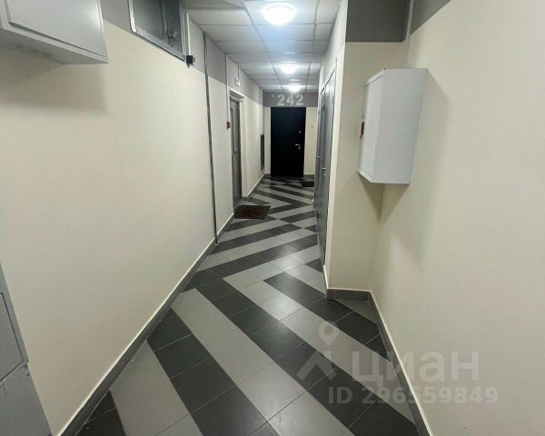 2-комн., 72 м², 11/27 этаж