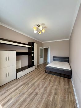 2-комн.кв., 75 м², этаж 8