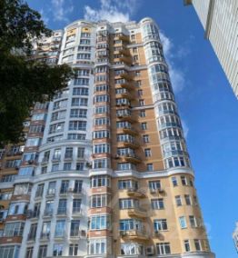 2-комн.кв., 117 м², этаж 7