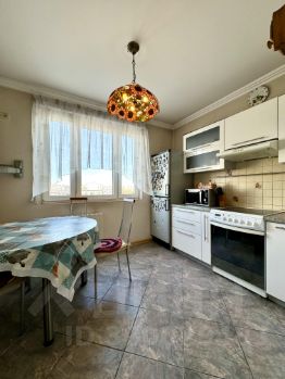 2-комн.кв., 60 м², этаж 10