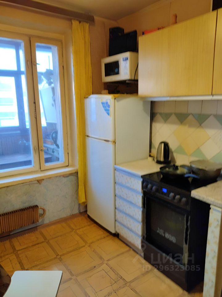 Продаю двухкомнатную квартиру 40м² Ставропольская ул., 17К2, Москва ...