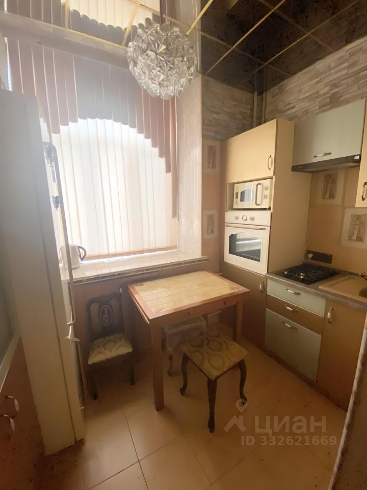 3-комнатная квартира, 60 м² — фото 1