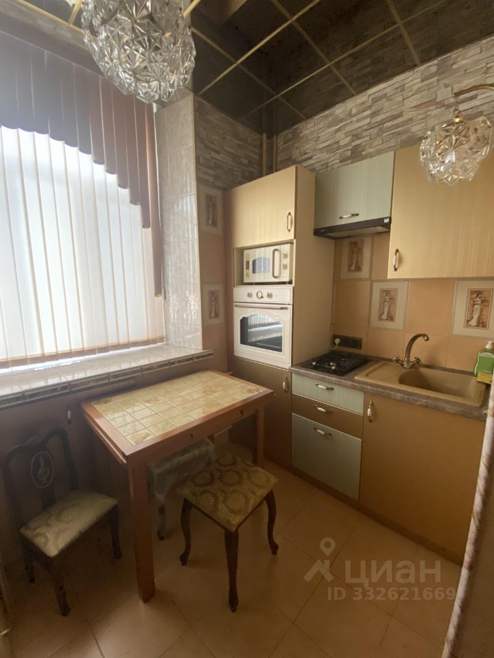 3-комнатная квартира, 60 м² — фото 2