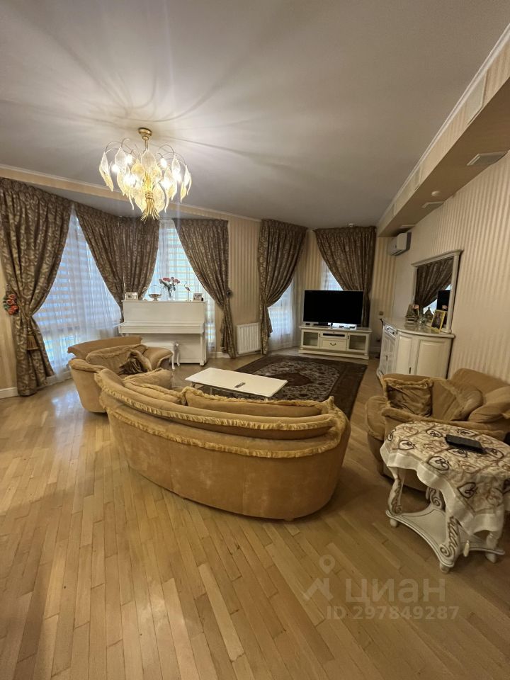 Сдам пятикомнатную квартиру 167м² Строгинский бул., 10К3, Москва, СЗАО ...