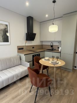 2-комн.кв., 40 м², этаж 3