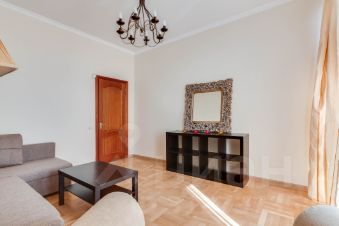 2-комн.кв., 64 м², этаж 7