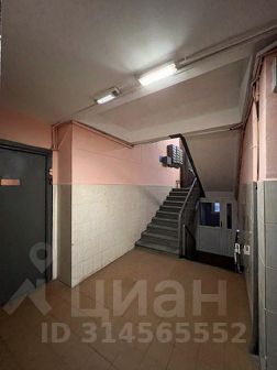 2-комн.кв., 48 м², этаж 10