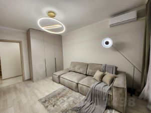 2-комн.кв., 62 м², этаж 14