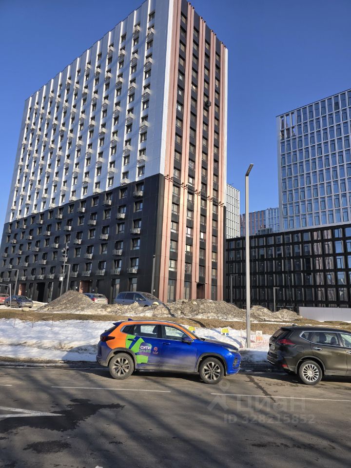 Раменки, светлая однушка у парка, Москва