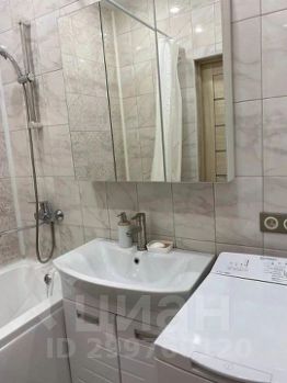 2-комн.кв., 40 м², этаж 22