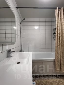 1-комн.кв., 32 м², этаж 14