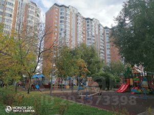 2-комн.кв., 52 м², этаж 9