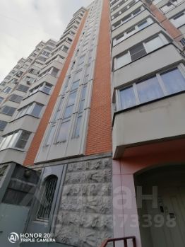 2-комн.кв., 52 м², этаж 9