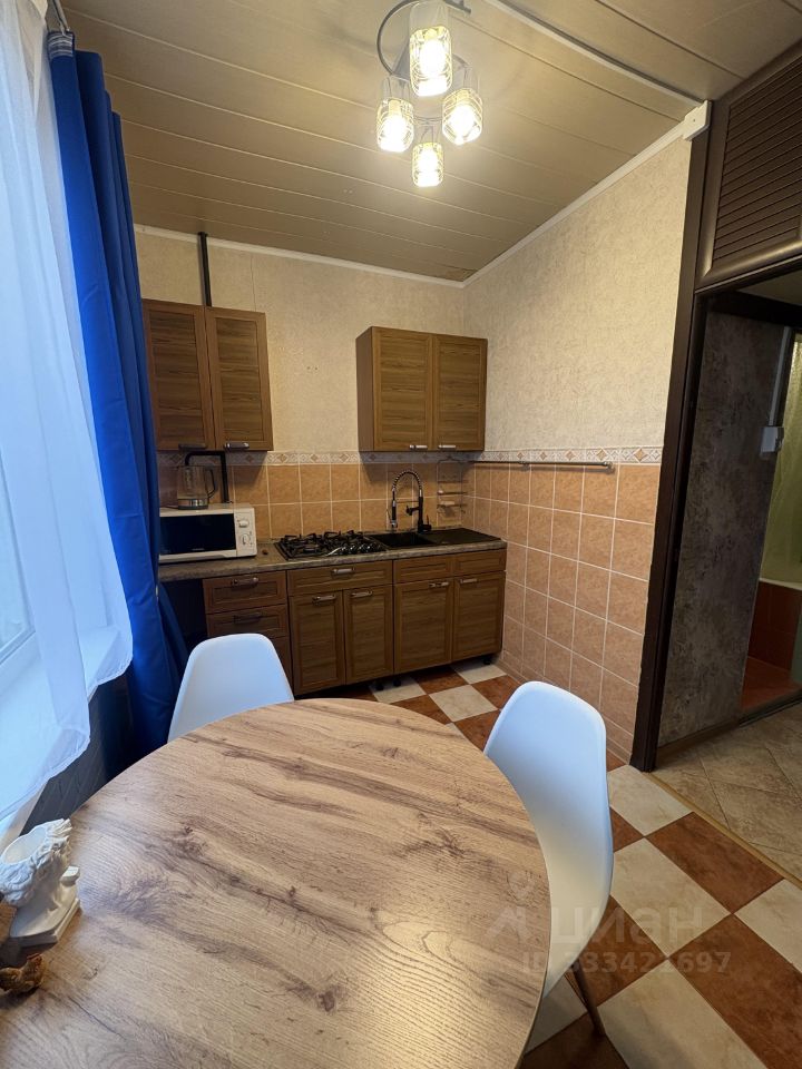 3-комнатная квартира, 50 м² — фото 7