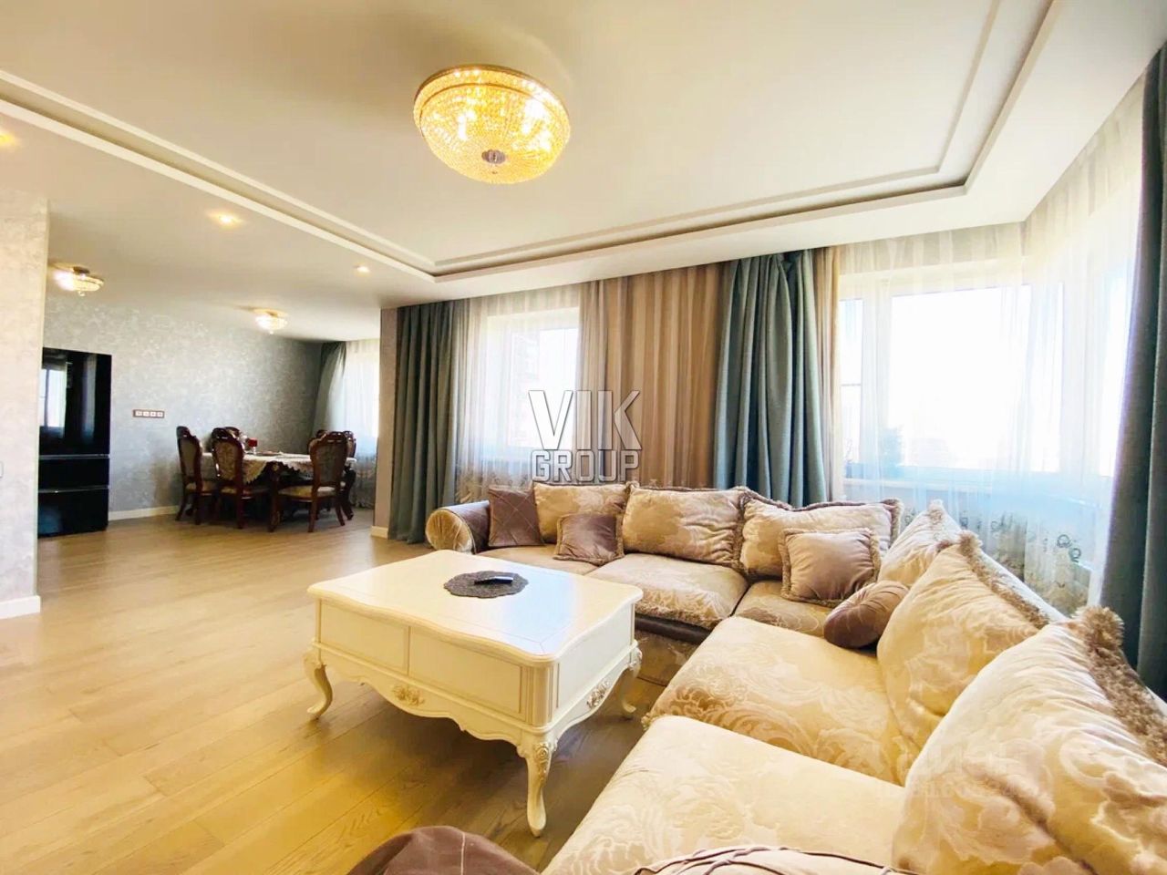 Вторая деталь интерьера спальни