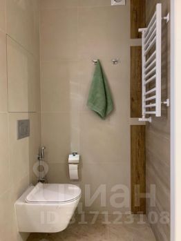 2-комн.кв., 58 м², этаж 14