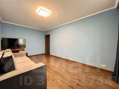 2-комн.кв., 60 м², этаж 3 2-комн.кв., 60 м², этаж 3