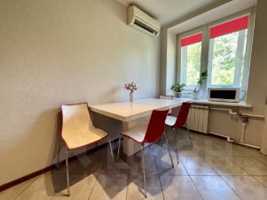 3-комн.кв., 72 м², этаж 3
