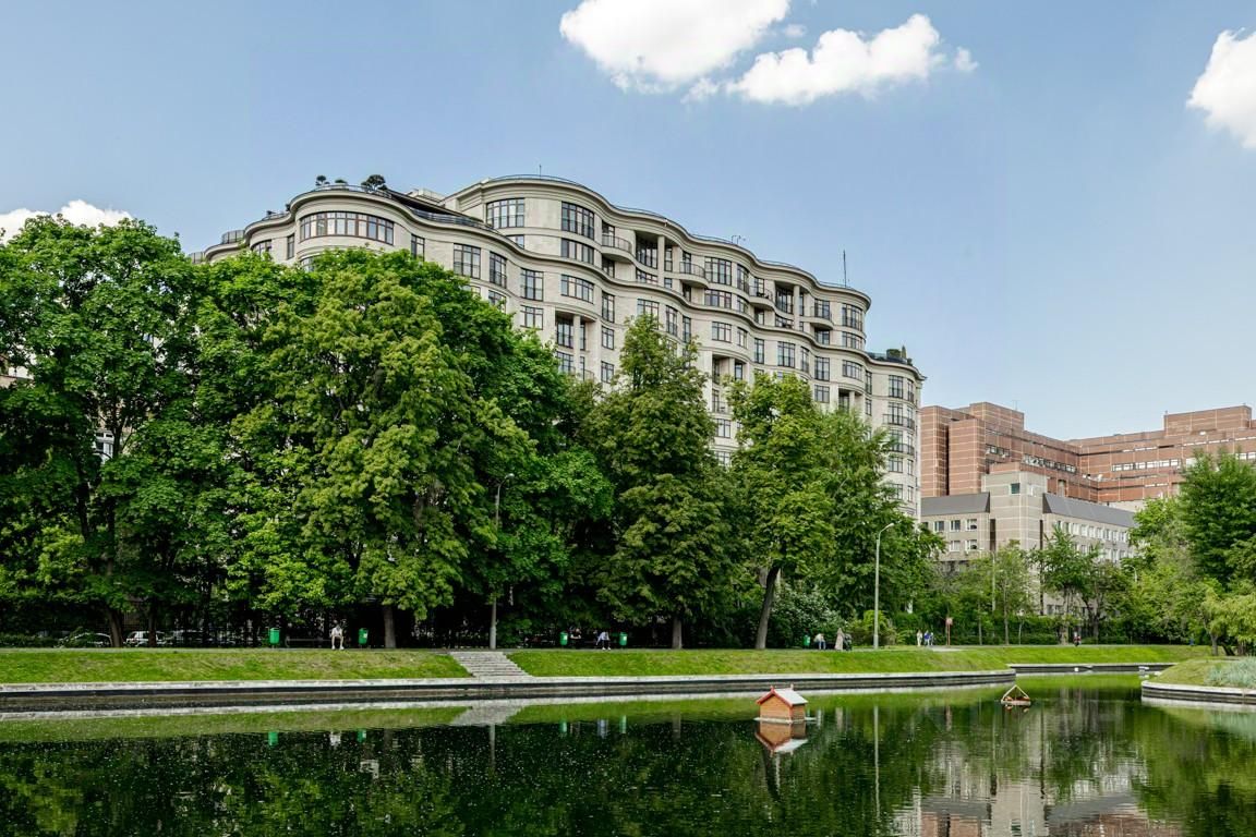 Купить квартиру (вторичка) в ЖК Дом на Трубецкой в Москве, цены на  вторичное жильё в ЖК Дом на Трубецкой. Найдено 9 объявлений.