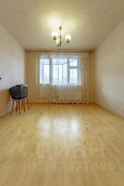 3-комн.кв., 76 м², этаж 3