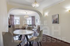 4-комн.кв., 132 м², этаж 6