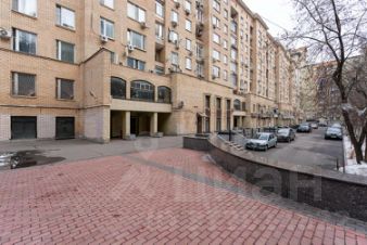 2-комн.кв., 55 м², этаж 3