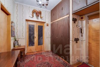 2-комн.кв., 55 м², этаж 3