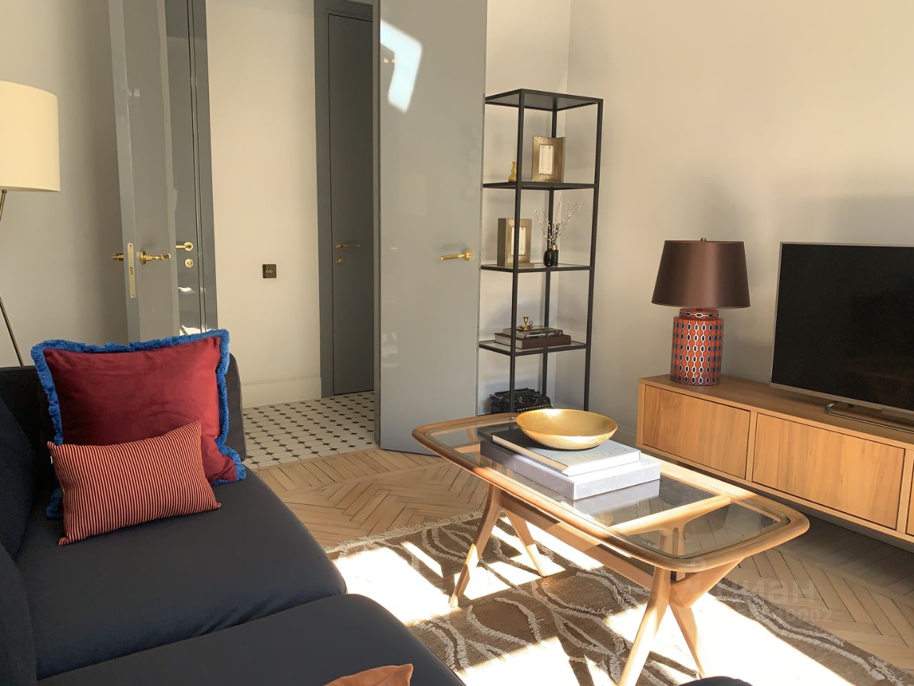 2-комнатная квартира, 55 м² — фото 3