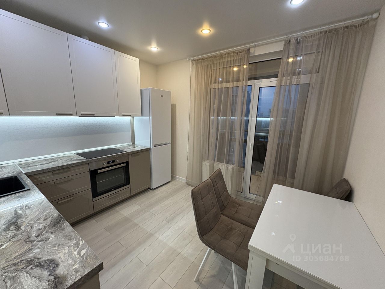 2-комнатная квартира, 50 м² — фото 2